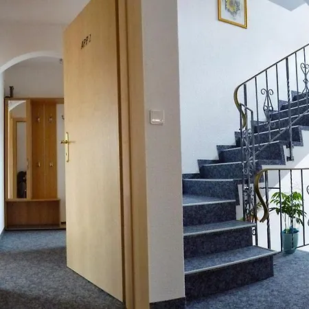 Apartment Haus Bauer Ii Mit Balkon