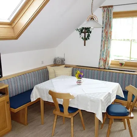 Apartmán Haus Bauer Ii Mit Balkon