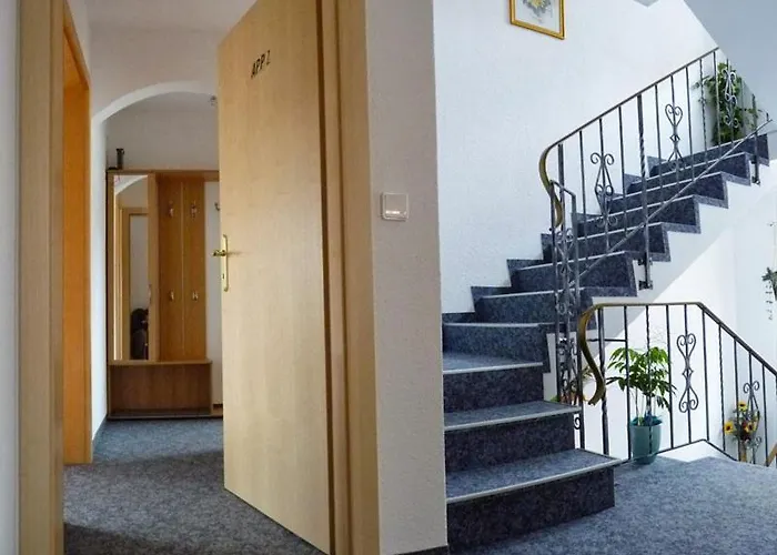 Apartment Haus Bauer Ii Mit Balkon